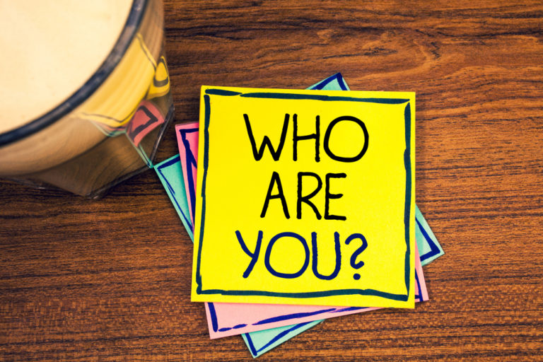 Introduce-yourself-before-starting-presentation