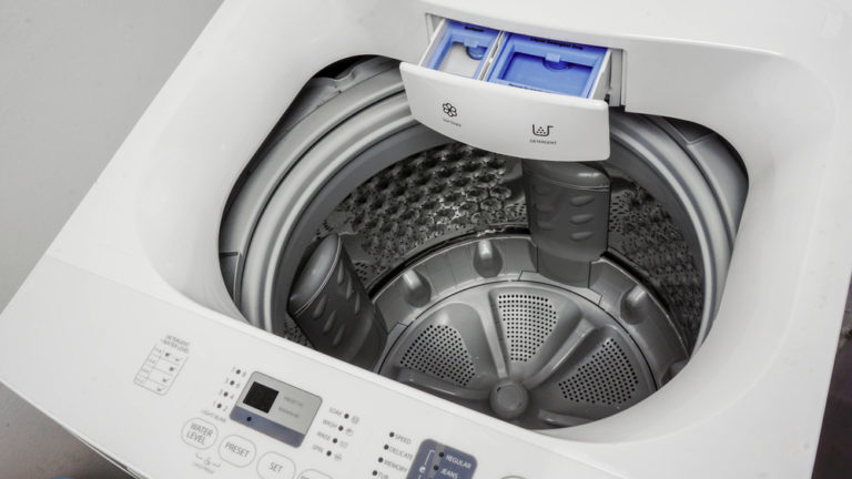 clean-the-dispenser-drawers